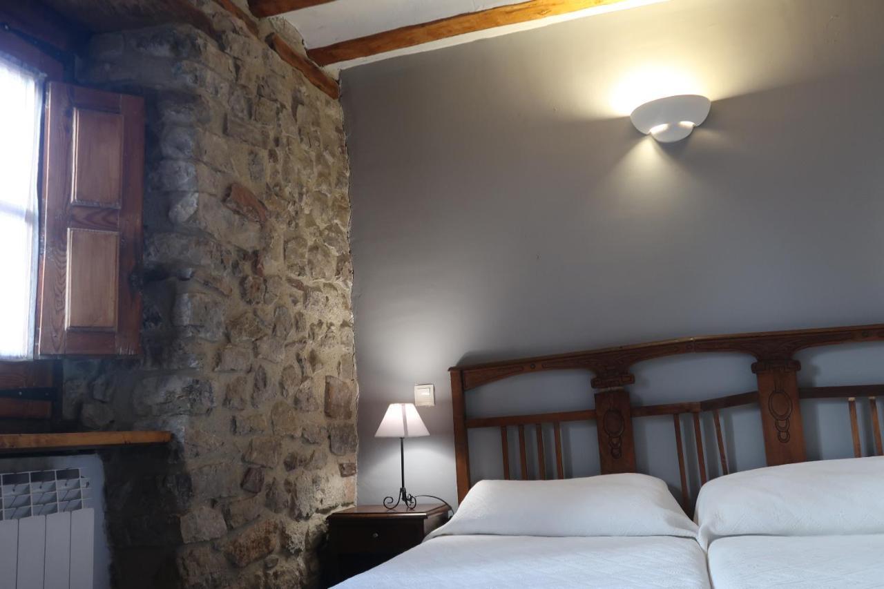 Hotel Casa Barria Pradoluengo Exteriér fotografie